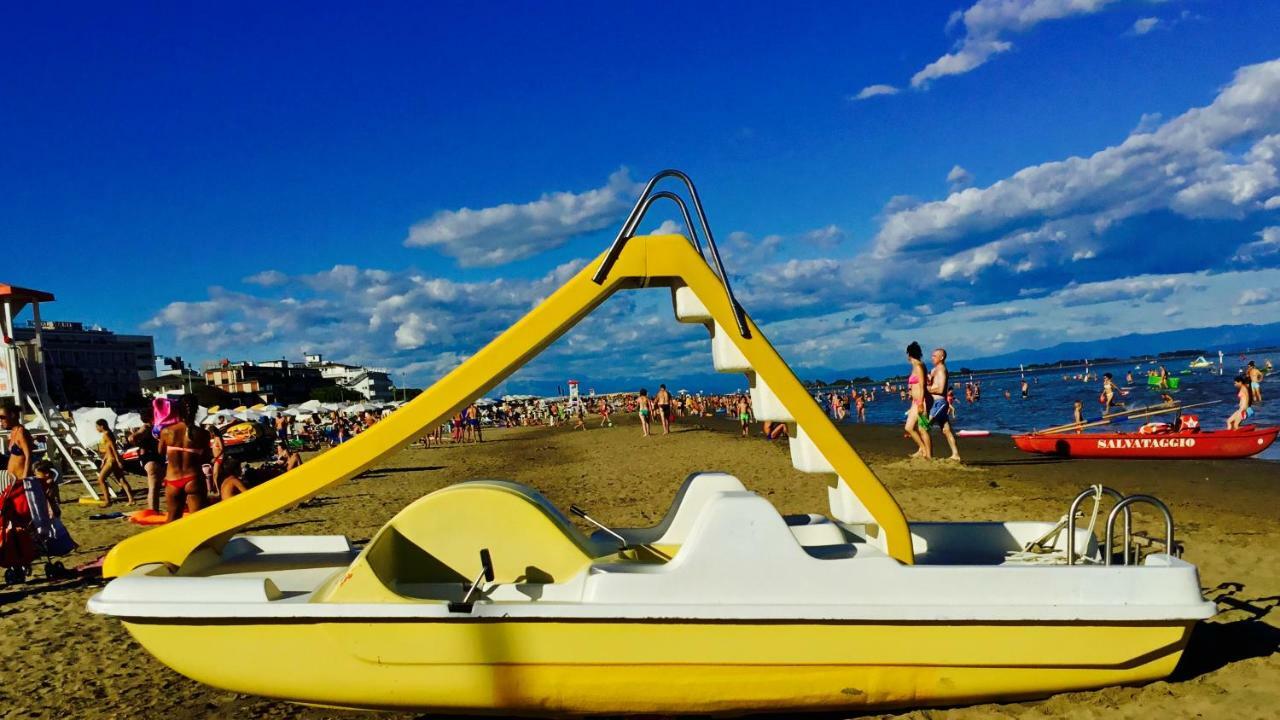 Sparkling Holiday Lignano Sabbiadoro Exterior photo